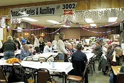 About 100 people came to the Sitzmark Ski Club’s benefit auction Nov. 19, where they ate, mingled and bid in both silent and live auctions to benefit the ski area.