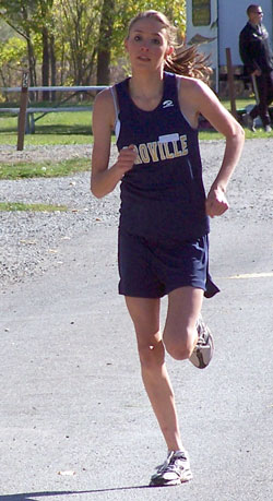 Hornet Catie Arrigoni ran hard and finished second at the Oroville Invitational held last Saturday morning at Oroville’s Lake Osoyoos Veterans Memorial Park. Submitted photo