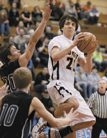 Photo by Caleb Haney - Oroville's Connor Hughes looks to score during the Hornets' 60-58 victory over Warden on Friday, Feb. 17.