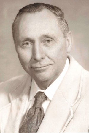 Wilbur Hallauer