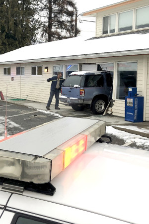 Gary DeVon/staff photo An Oroville woman accidently drove her SUV into the side of the Oroville Confluence Clinic.