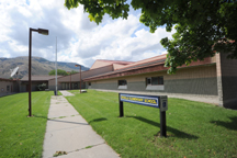 The Oroville Elementary School has received a fresh coat of paint over the summer.  Photo by Gary DeVon