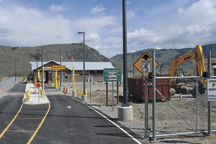 When approaching the new Nighthawk U.S. Port of Entry from Canada travelers first must pass through a Radiation Portal Monitor and then proceed to the primary booth. Photo by Gary DeVon