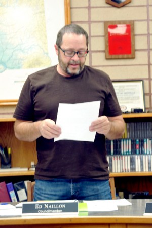 Ed Naillon takes the oath of office for the Oroville City Council at their Tuesday, July 5 meeting. Naillon returns to the council after a small absence. He will be filling a seat vacated by Jon Neal, who is now mayor.