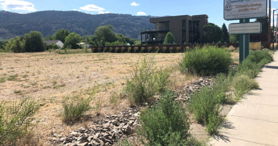 Part of the Sonora Shores property along Main Street/Hwy. 97 just north of downtown Oroville. The owner of the property wants to develop a Dollar General store. <em>Gary DeVon/staff photo </em>