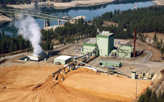 Spokane-based Avista Utilities’ Kettle Falls Generating Station is the first wood waste–fired power plant in the U.S. built solely to generate electricity. The facility annually burns about 500,000 tons of wood waste from Pacific Northwest and Canadian lumber mills. The DNR signed a letter of intent this month with Myno Carbon Corp. to create boichar in partnership with Avista. Biochar is a carbon-rich product created from slash and other byproducts of forest restoration treatments and timber harvests – to sequester carbon and reduce the risk of catastrophic wildfires in Eastern Washington. Avista Utilities photo