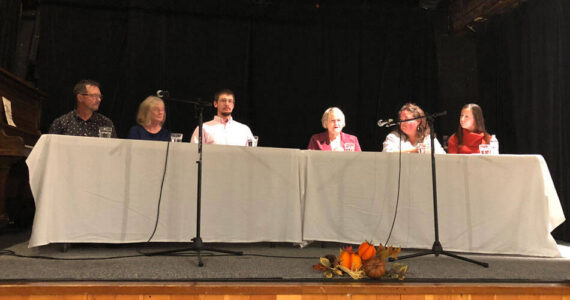 Candidates for Tonasket School Board gathered in Tonasket earlier in the month to introduce themslves and answer a few questions as to why they are seeking a position on the board. The are Ken Catone, Debbie Roberts, Pete Valentine, Joyce Fancher, Racqel  Plank and Jenny Wilson.. Gary DeVon/staff photo
