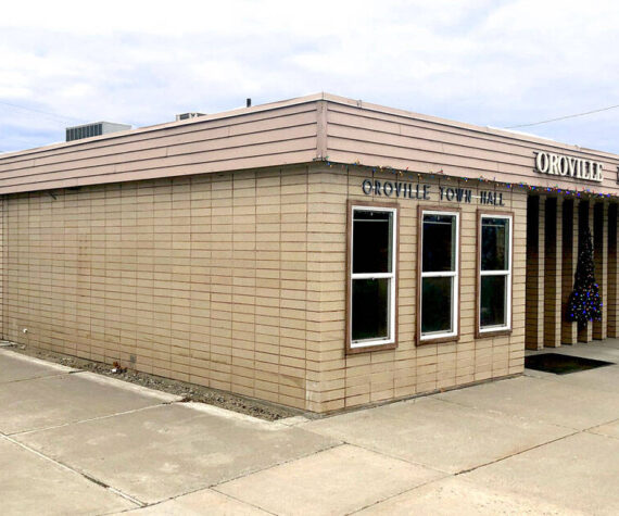 Oroville City Hall, located at 1308 Ironwood. The entrance to the council chambers is located in on the south side of the building.