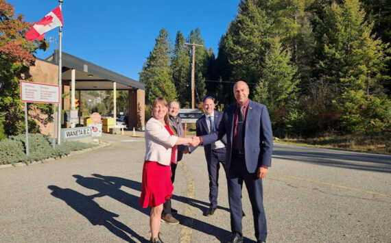 State Reps. Hunter Abell, R-Inchelium and Andrew Engell, R-Colville, from Washington’s 7th Legislative District, met with Members of the Legislative Assembly (MLAs) Brittny Anderson and Steve Morissette at the Frontier-Patterson border crossing. Submitted photo