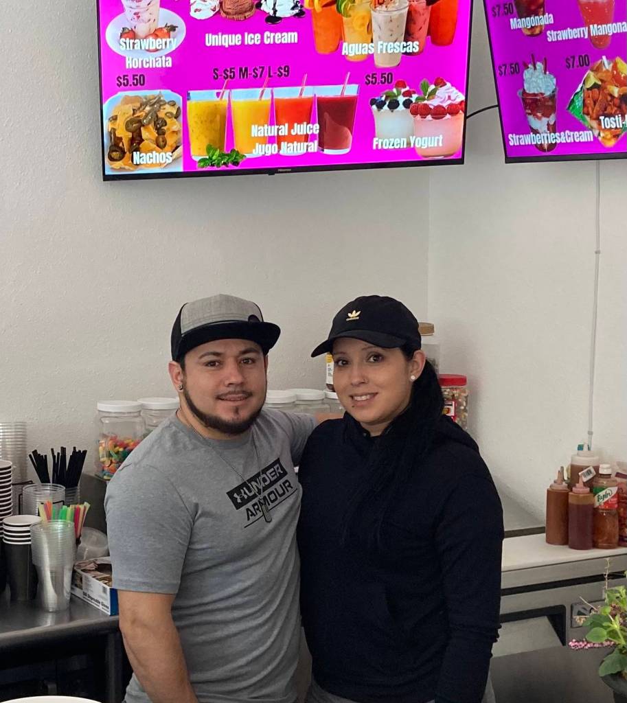Laura Knowlton / staff photo
Sergio Hernandez and his wife Anallely Chavez are used to working as a team while raising their seven children and are using their team work skills to bring delicious and healthy snacks to the community.