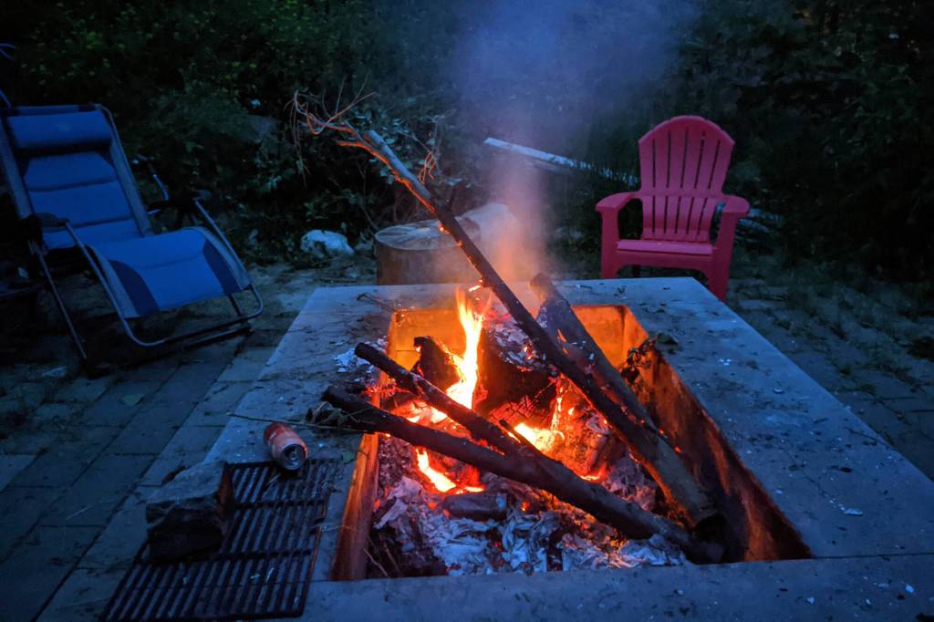 Campfire. (Phil McLachlan - Black Press Media - File)