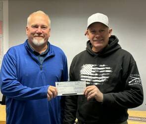 Okanogan County PUD
Tonasket Superintendent Kevin Young and Project Manager Mike Larson accept check from Okanogan Public Utility District #1 for their participation in the PUDs Energy Efficiency Incentive Program.
Okanogan County PUD Tonasket Superintendent Kevin Young and Project Manager Mike Larson accept check from Okanogan Public Utility District #1 for their participation in the PUDs Energy Efficiency Incentive Program.