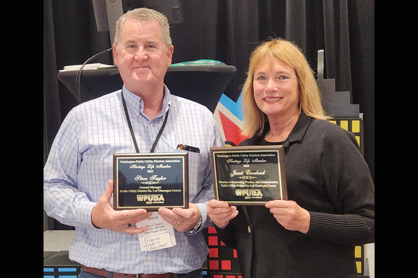 Okanogan County PUD General Manager Steve Taylor and Finance Manager Janet Crossland.